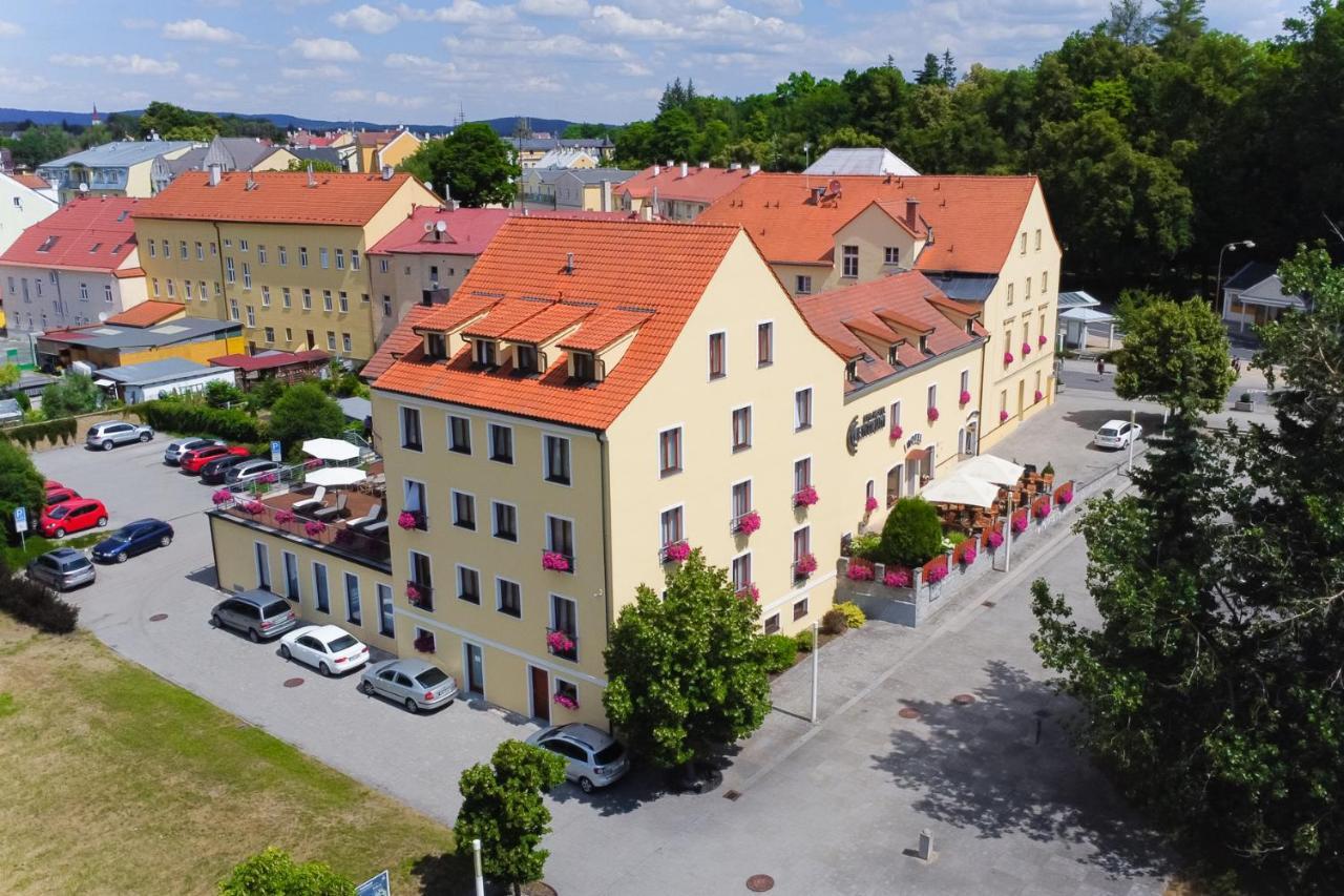 Spa Hotel Centrum Františkovy Lázně Esterno foto